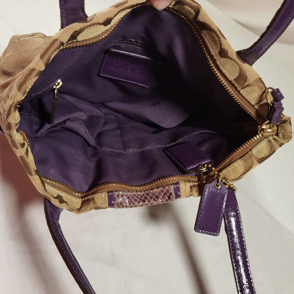 Coach Purse*EUC*Purple & Tan*Signature Snake Stripe*F25706 - Picture 5 of 10